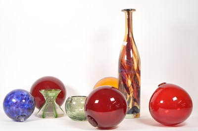 Lot 71 - COLLECTION OF MID CENTURY COLOURED GLASS BOTTLES, VASES AND ORNAMENTS