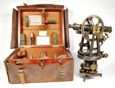 Lot 344 - 20TH CENTURY J. HALDEN & CO LTD BOXED SEXTANT SURVEYOR TOOL