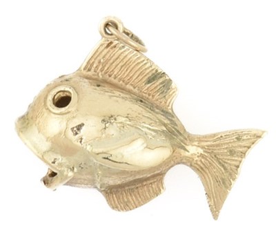 Lot 2 - HALLMARKED 9CT GOLD FISH PENDANT