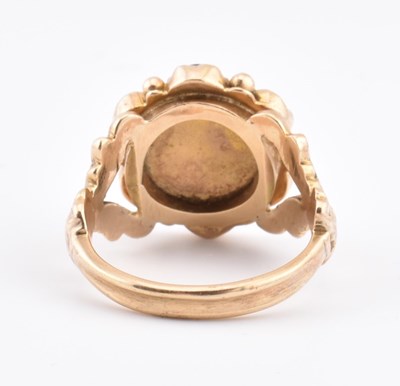 Lot 21 - GOLD AMETHYST & PEARL CLUSTER RING