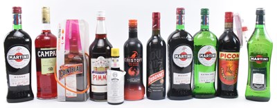 Lot 159 - COLLECTION OF VINTAGE SPIRITS, COCKTAIL SPIRITS ETC - c28 BOTTLES