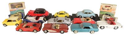 Lot 174 - DIECAST - COLLECTION OF ASSORTED DIECAT MODEL CARS