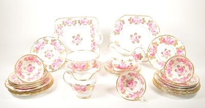 Lot 114 - EARLY 20TH CENTURY PORCELAIN CHINA PART TEA SERVICE