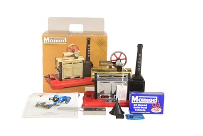 Lot 22 - DIECAST - COLLECTION OF VINTAGE DIECAST MODEL CARS