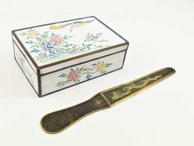 Lot 86 - CLOISONNE LETTER OPENER & AN ENAMELED TRINKET BOX