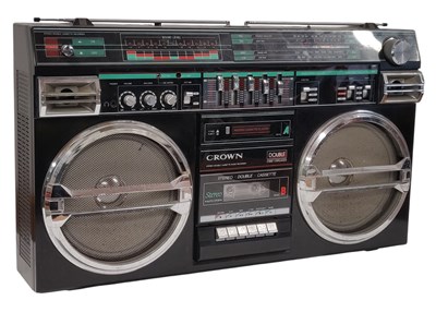 Lot 115 - VINTAGE CROWN DOUBLE CASSETTE STEREO RADIO PLAYER