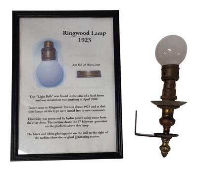 Lot 52 - EARLY 20TH CENTURY PROMOTIONAL ELECTRIC LAMP & BULB - RINGWOOD