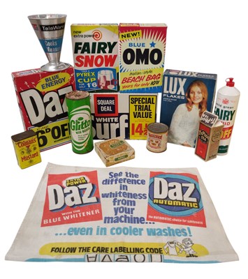 Lot 27 - ADVERTISING INTEREST - COLLECTION OF VINTAGE PRODUCT PACKAGING