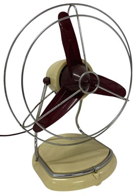 Lot 35 - VINTAGE 1950S PIFCO ELECTRIC DESK / TABLE FAN