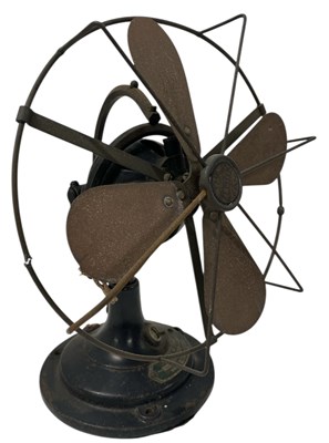 Lot 55 - EARLY C1920S ZEPHYR MADE DESK FAN