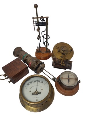 Lot 141 - COLLECTION OF BRASS GAUGES, INSTRUMENTS & OTHER ITEMS