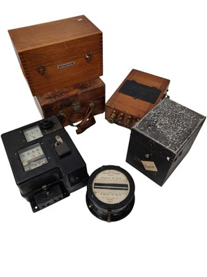 Lot 191 - COLLECTION OF EARLY 20TH CENTURY ELECTRICAL TEST APPARATUS