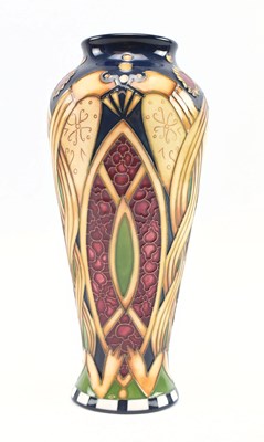 Lot 67 - MOORCROFT - STAFFORDSHIRE GOLD - 2010 CERAMIC VASE DESIGNED BY ALICIA AMISON