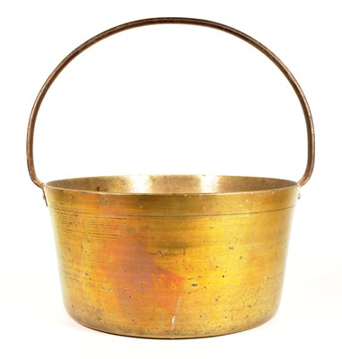 Lot 338 - 19TH CENTUTRY VICTORIAN SOLID BRASS & IRON JAM PAN