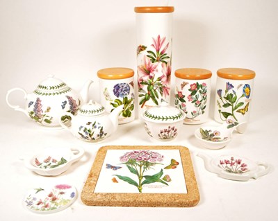 Lot 152 - PORTMEIRION - THE BOTANICAL GARDEN - COLLECTION OF CERAMICWARE