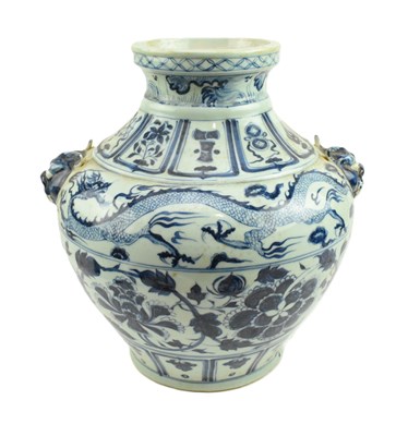 Lot 77 - LARGE BLUE AND WHITE CERAMIC JAR 青花 龙穿牡丹缸罐