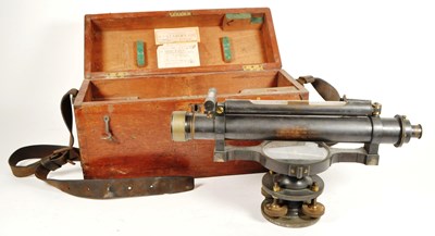 Lot 345 - L. CASELLA - EARLY 20TH CENTURY THEODOLITE SURVEYOR INSTRUMENT TOOL