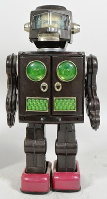 Lot 557 - TINPLATE TOYS - VINTAGE HORIKAWA ATTACKING MARTIAN