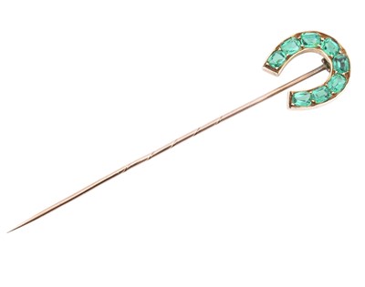 Lot 8 - VICTORIAN GOLD & GREEN PASTE HORSESHOE STICK PIN