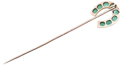 Lot 8 - VICTORIAN GOLD & GREEN PASTE HORSESHOE STICK PIN
