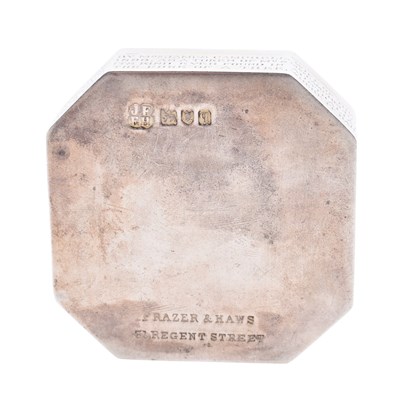 Lot 19 - HALLMARKED SILVER & SMOKY QUARTZ HISTORICAL AUSTRALIAN INTEREST BOX
