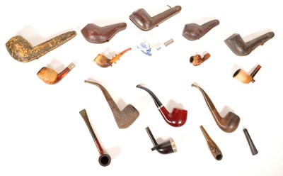 Lot 361 - COLLECTION OF VINTAGE 20TH CENTURY SMOKING PIPES