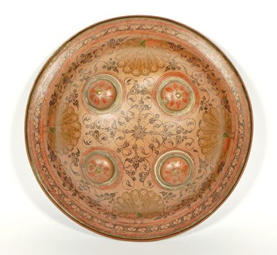 Lot 379 - LATE 19TH CENTURY INDIAN BENARES ENGRAVED BRASS SHIELD