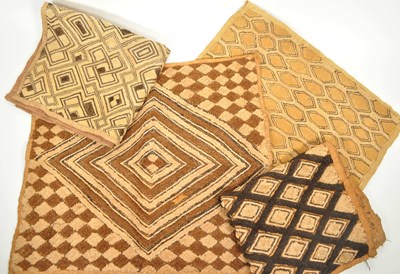 Lot 381 - FOUR PIECES OF 20TH CENTURY TRIBAL AFRICAN SHONA CLOTHING