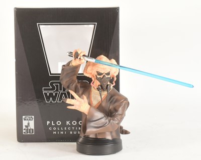 Lot 51 - STAR WARS - GENTLE GIANT - LIMITED EDITION COLLECTIBLE MINI BUST