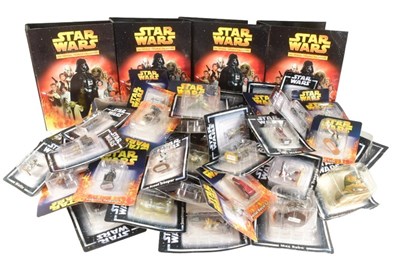 Lot 739 - STAR WARS - DEAGOSTINI - OFFICIAL FIGURINE COLLECTION