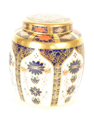 Lot 1 - ROYAL CROWN DERBY - IMARI LIDDED GINGER JAR