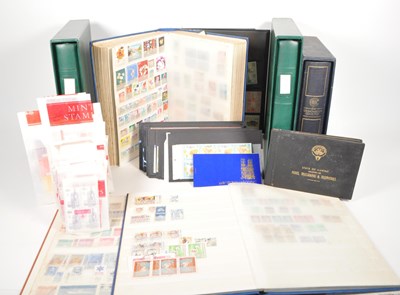 Lot 493 - LARGE COLLECTION OF BRITISH & FOREIGN POSTAGE STAMPS