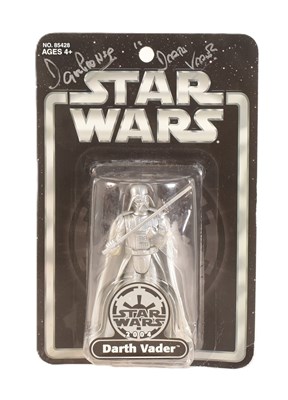 Lot 74 - STAR WARS - DAVE PROWSE (1935-2020) - SIGNED ACTION FIGURE