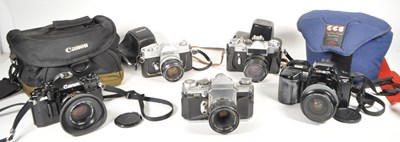 Lot 479 - COLLECTION OF 35MM SLR CAMERAS - MINOLTA, CANON ETC
