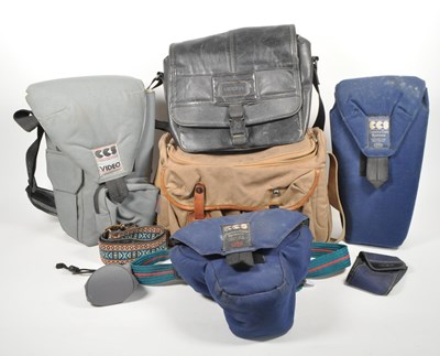 Lot 485a - COLLECTION OF VINTAGE 20TH CENTURY SOFT CAMERA CASES