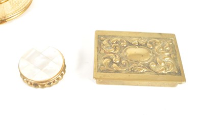 Lot 201 - COLLECTION OF VINTAGE MID CENTURY COMPACT CASES