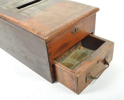 Lot 215 - VINTAGE 20TH CENTURY WOODEN SHOP TILL