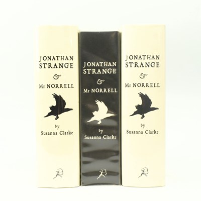 Lot 34 - CLARKE, SUSANNA. 2004 JONATHAN STRANGE & MR NORRELL FOUR DOUBLE SIGNED FIRST EDITIONS