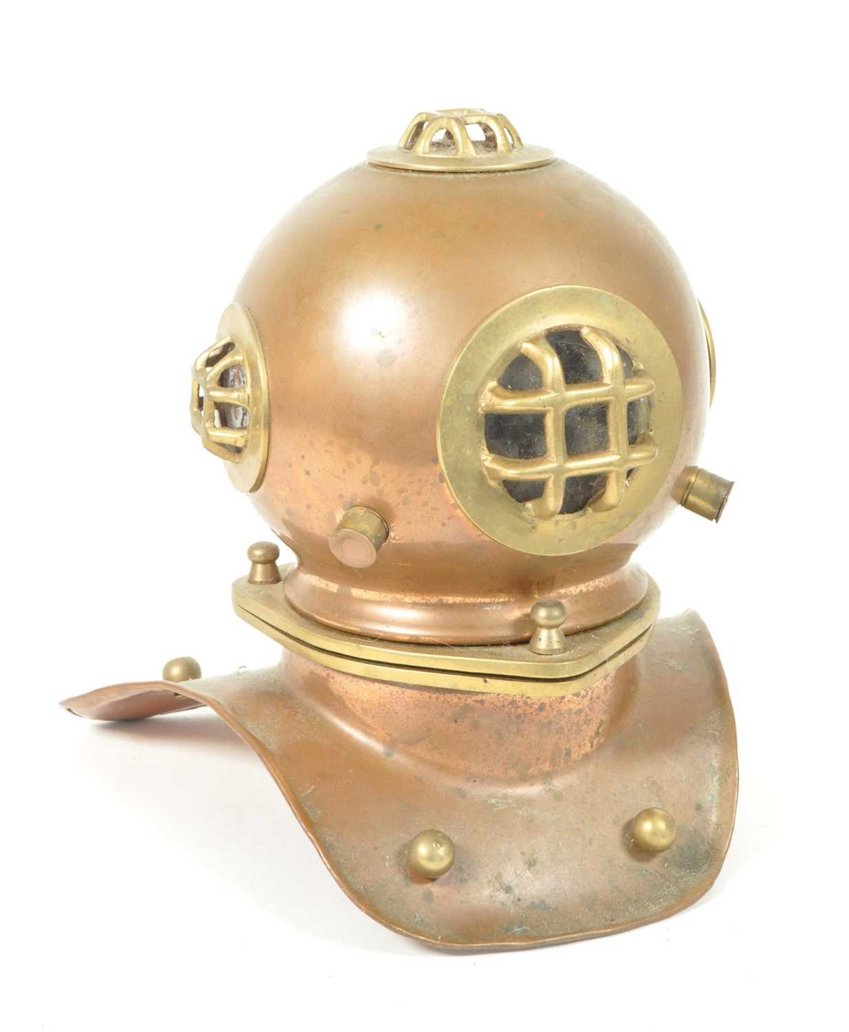Lot 221 - VINTAGE 20TH CENTURY BRASS & COPPER DIVER'S HELMET