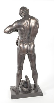 Lot 226 - 1987 VINTAGE BRONZED RESIN ROMAN GLADIATOR SCULPTURE