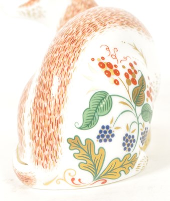 Lot 28 - ROYAL CROWN DERBY - 2007 BONE CHINA STOAT PAPERWEIGHT FIGURE