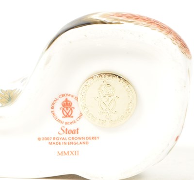 Lot 28 - ROYAL CROWN DERBY - 2007 BONE CHINA STOAT PAPERWEIGHT FIGURE