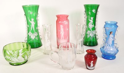 Lot 37 - COLLECTION OF 19TH CENTURY MARY GREGORY STYLE BOWLS / VASES