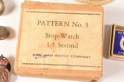 Lot 318 - COLLECTION OF ASSORTED MILITARIA
