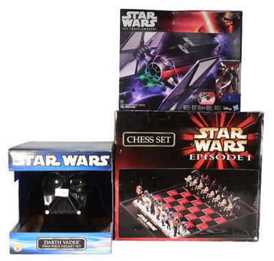 Lot 78 - STAR WARS - COLLECTION OF BOXED MERCHANDISE