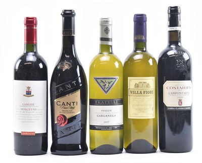 Lot 162 - FIVE ITALIAN RED & WHITE WINE BOTTLES