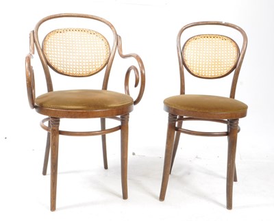 Lot 565 - DINETTE MID CENTURY SET OF EIGHT THONET STYLE BENTWOOD CHAIRS