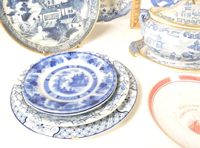 Lot 62 - COLLECTION OF 19TH / 20TH CENTURY CHINA AND IRONSTONE WARES