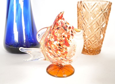 Lot 60 - COLLECTION OF MID CENTURY STUDIO GLASS