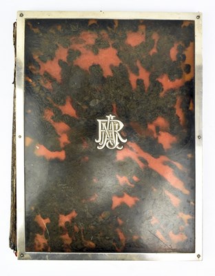 Lot 66 - EDWARDIAN EARLY 20TH CENTURY 1904 SILVER & TORTOISESHELL BLOTTER
